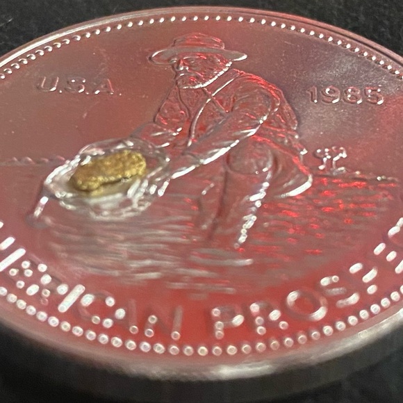 1985 American Prospector Coin with Gold Nugget - Picture 4 of 4